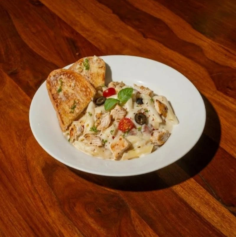 Penne Alfredo non veg